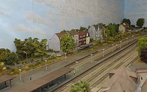 Gleisanlagen des Bahnhofs Duisburg-Rheinhausen in östlicher Richtung