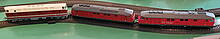 Lokzug bei der H0-Modellbahn: Eine Märklin DB Cargo BR 232 zieht eine Brawa BR 241 und eine Gützold BR 219 zur Verschrottung