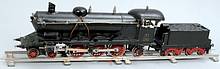 Die Märklin-Lokomotive mit Nummer H1021 von 1908 war, sofort erkennbar und auch für heutige Maßstäbe unzweifelhaft, die Nachbildung der im Vorbild seinerzeit hochmodernen Baureihe C der Königlich Württembergischen Staatseisenbahnen (Foto: Haus der Geschichte Baden-Württemberg, Stuttgart)