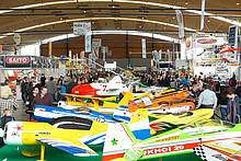 Der Flugmodellbau war 2011 ein sichtbarer Schwerpunkt der Faszination Modellbau Karlsruhe