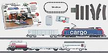 Typische Anfangspackung für die Spur H0 von Märklin: Digital-Startset "Schweizer Güterzug" mit 1x SBB Re 482 und 4 verschiedenen Güterwagen (Foto: Märklin)