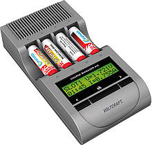 Ein geeignetes Ladegerät für NiZn-Akkus ist die Voltcraft Akku-Ladestation "Charge Manager CM 410"